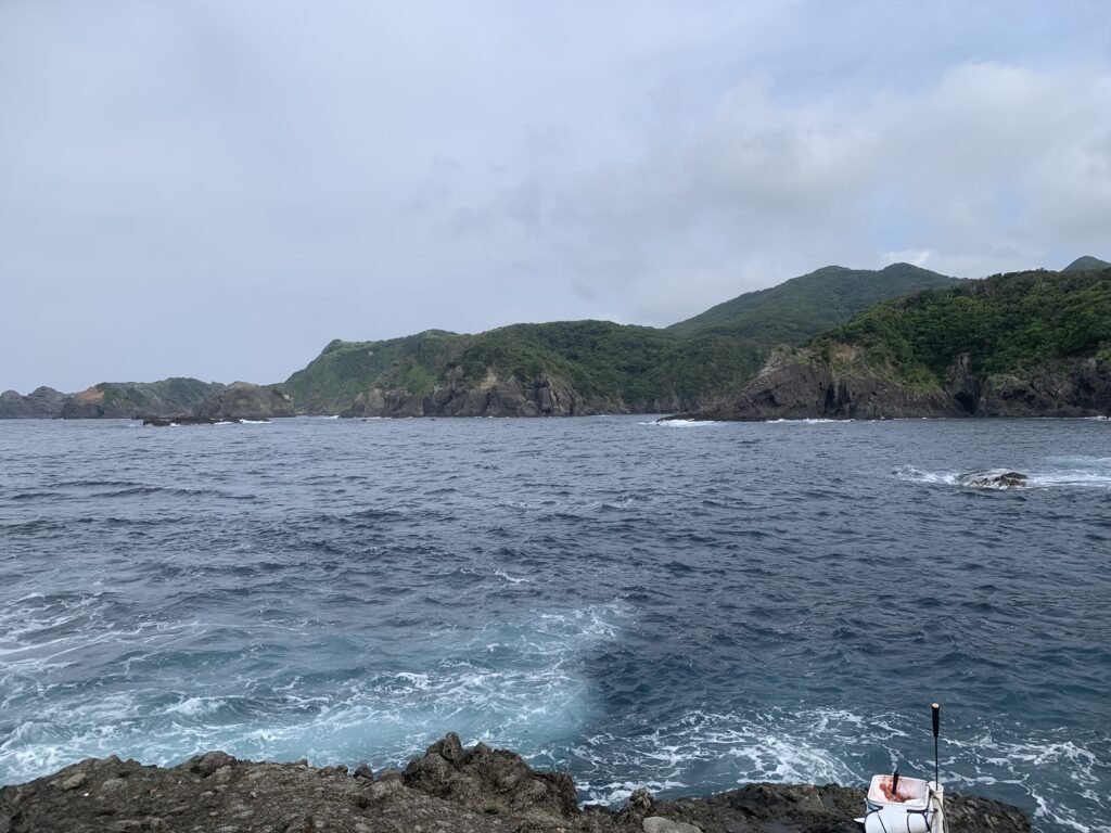 トビ根の船着きから見た全景
